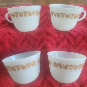 Pyrex Butterfly Gold Cups - Set of 4